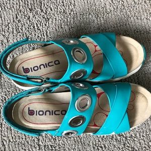 Bionica Sandals